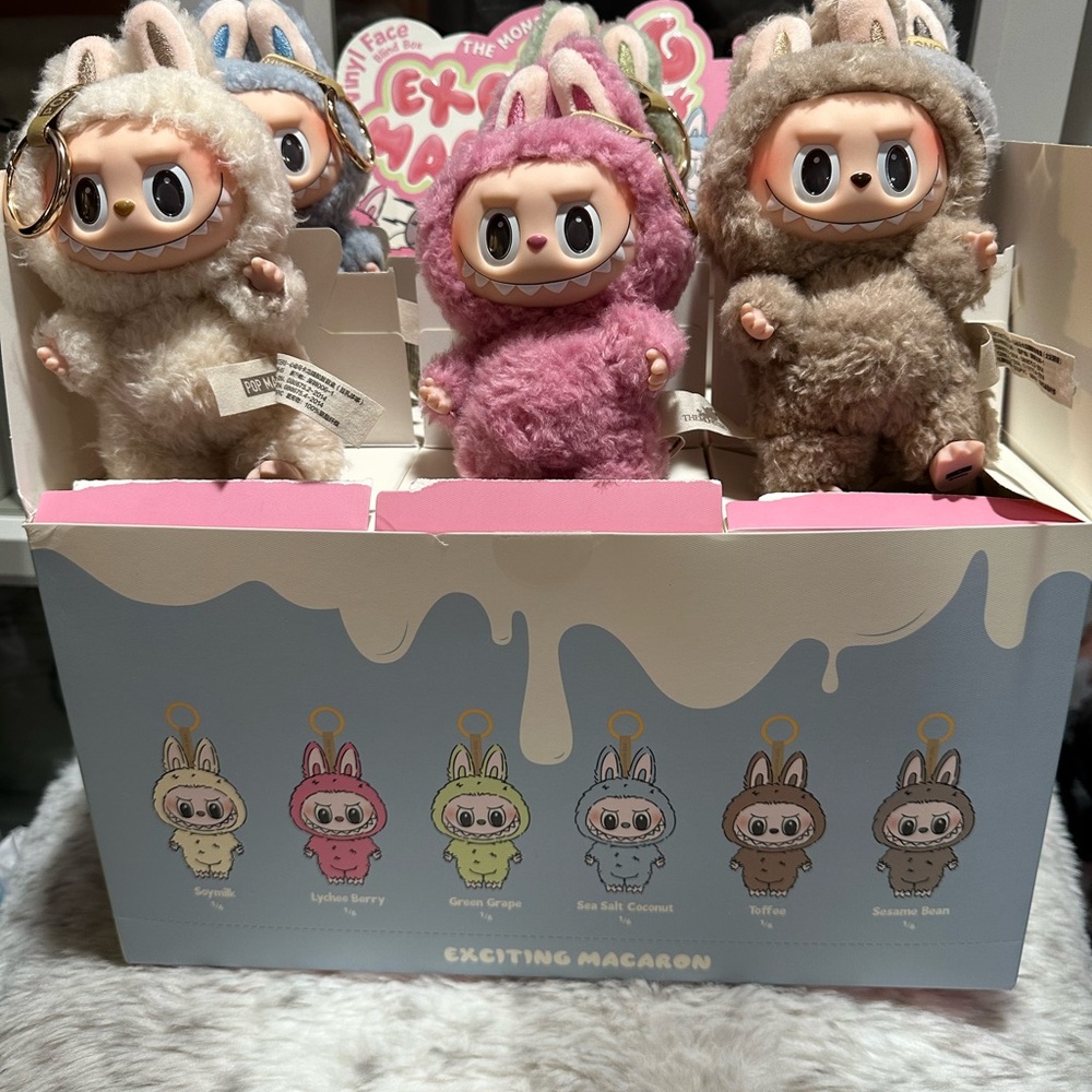 Labubu Exciting Macaron Whole Set